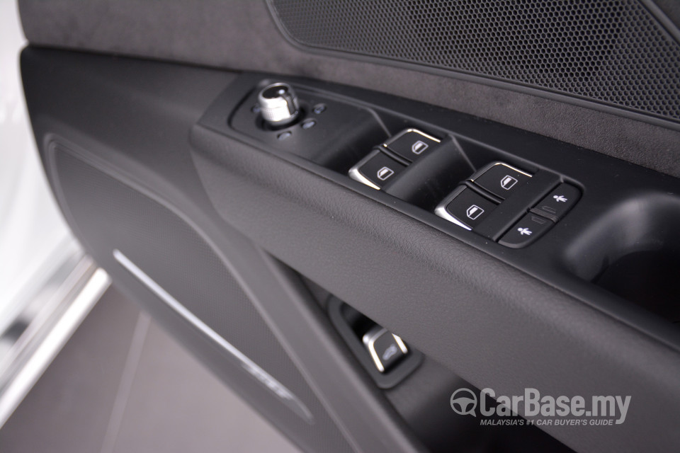 Audi A8 D4 Facelift (2014) Interior