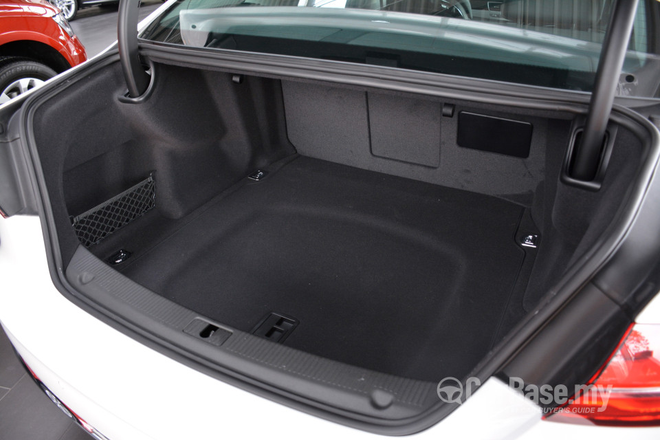 Audi A8 D4 Facelift (2014) Interior