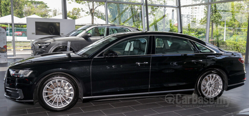 Audi A8 D5 (2019) Exterior