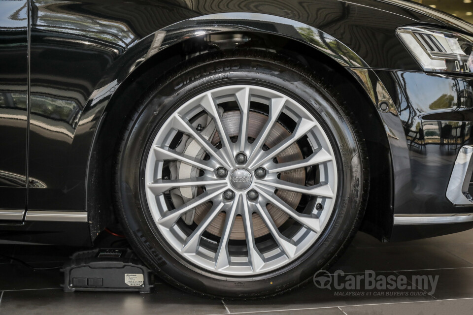 Audi A8 D5 (2019) Exterior