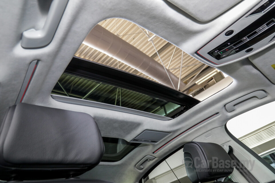 Audi A8 D5 (2019) Interior