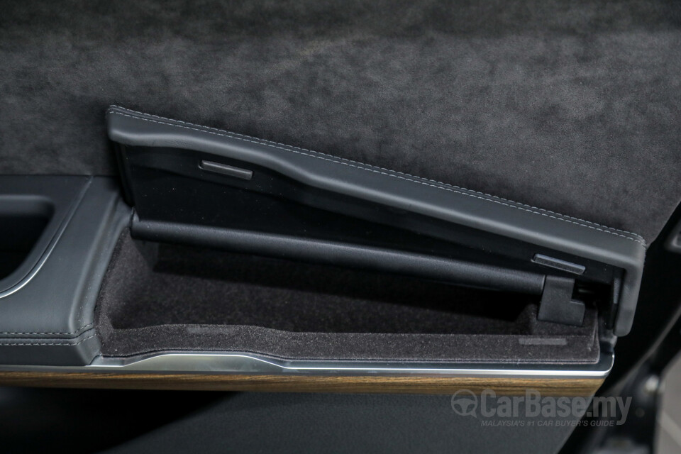Audi A8 D5 (2019) Interior