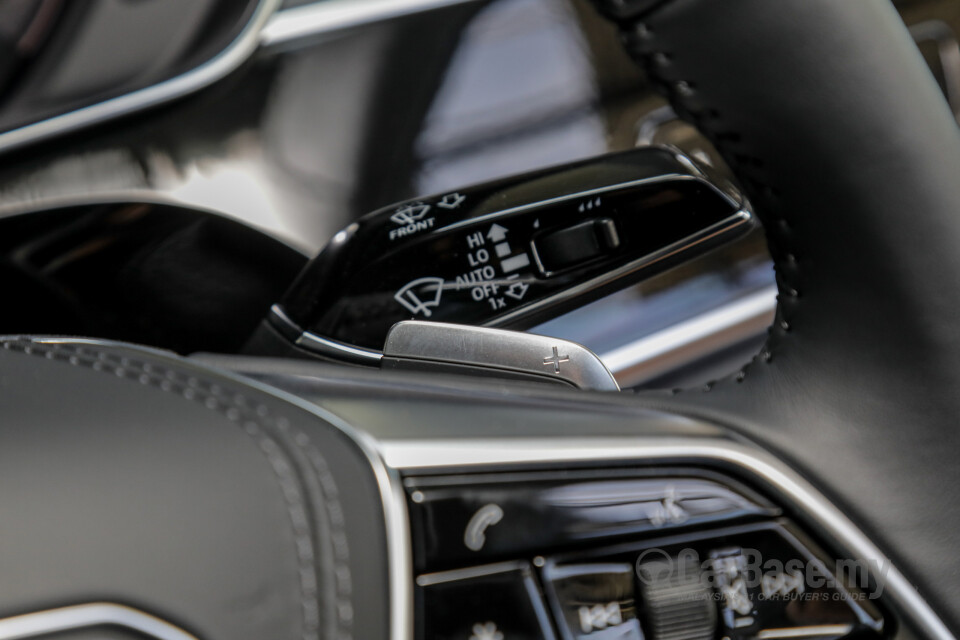 Audi A8 D5 (2019) Interior