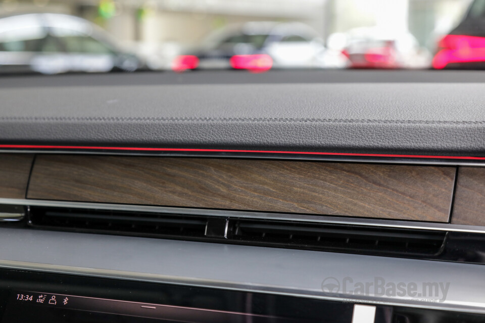 Audi A8 D5 (2019) Interior