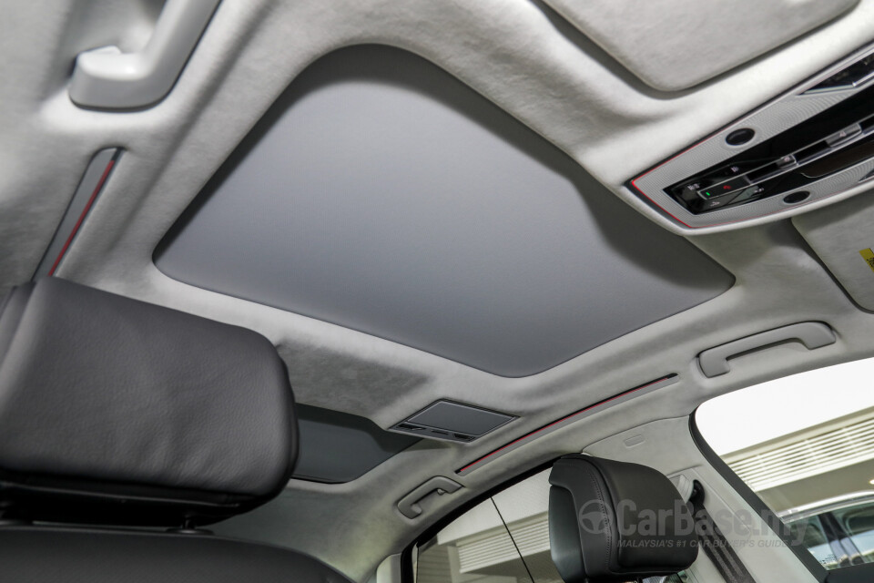 Audi A8 D5 (2019) Interior