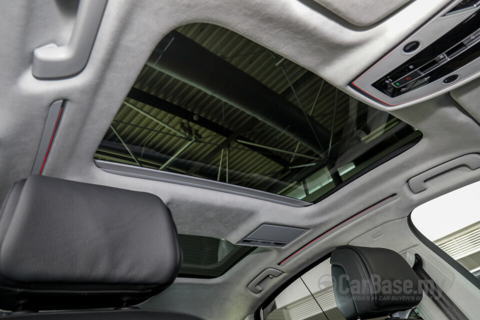 Audi A8 D5 (2019) Interior