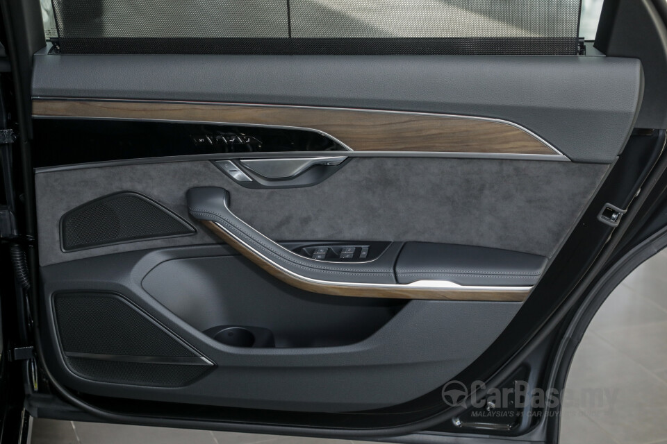 Audi A8 D5 (2019) Interior