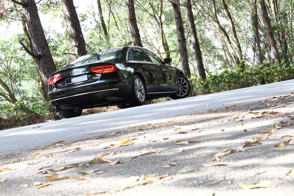 Audi A8 D4 (2011) Exterior