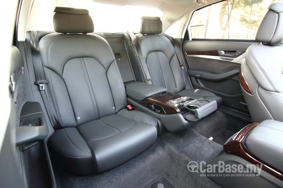 Audi A8 D4 (2011) Interior