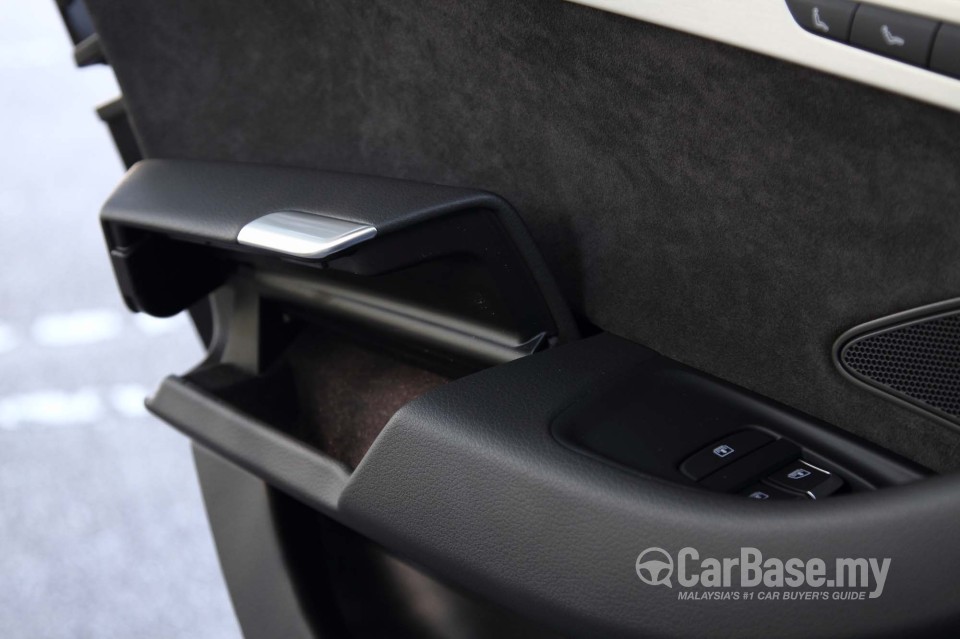 Audi A8 D4 (2011) Interior