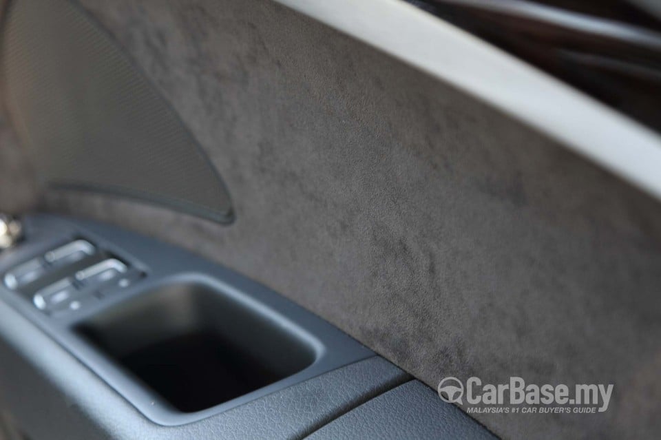 Audi A8 D4 (2011) Interior