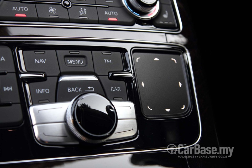 Audi A8 D4 (2011) Interior