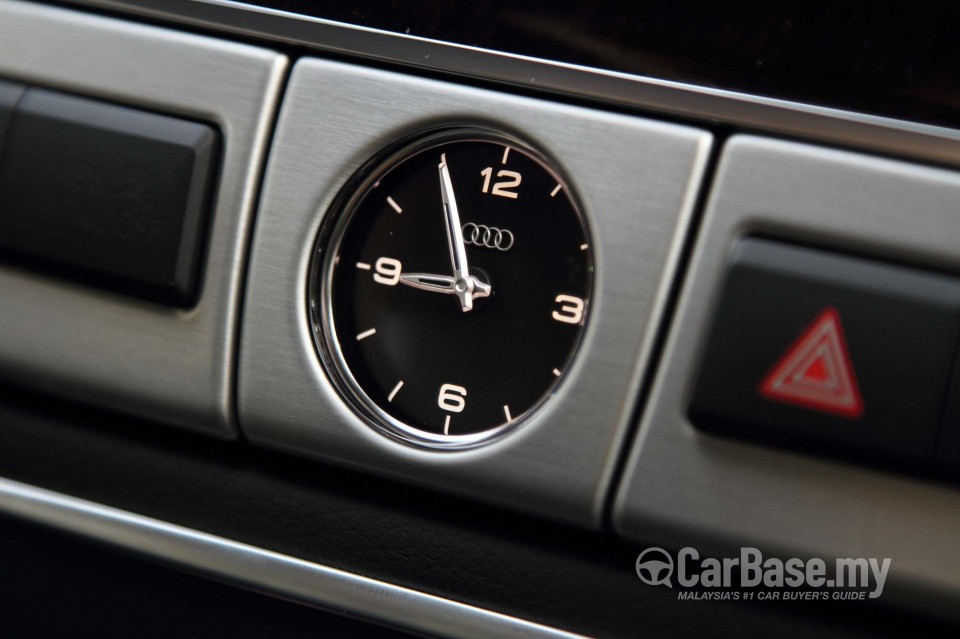 Audi A8 D4 (2011) Interior