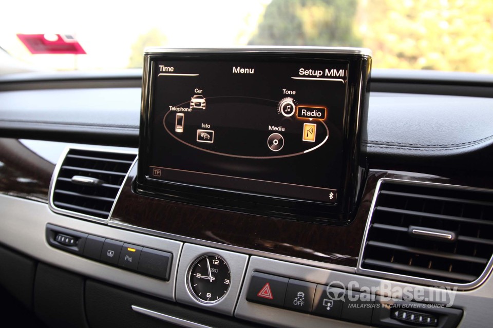 Audi A8 D4 (2011) Interior