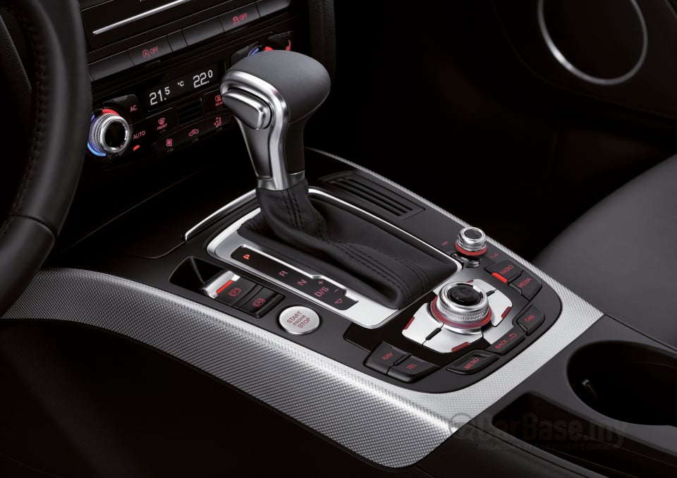 Audi A5 Coupe 8T3 (2011) Interior