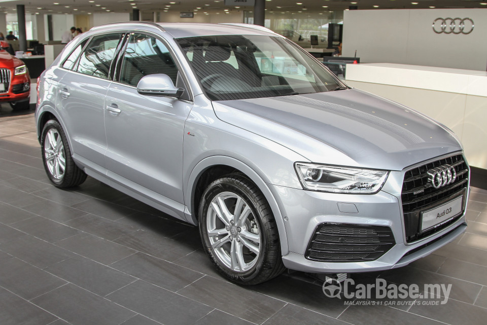 Audi Q3 8U Facelift (2015) Exterior