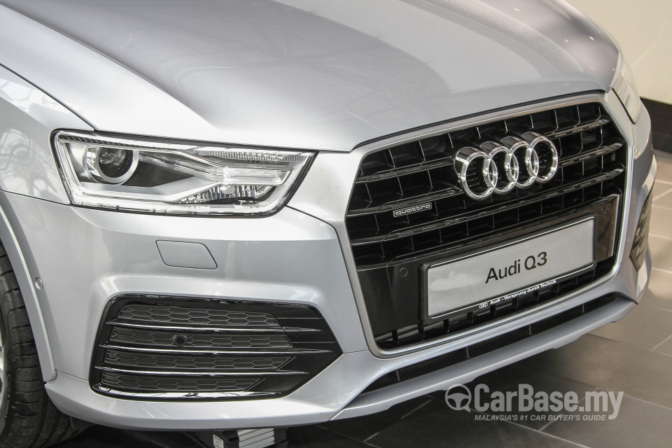 Audi Q3 8U Facelift (2015) Exterior