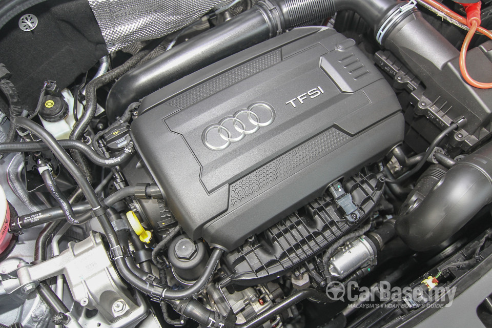 Audi Q3 8U Facelift (2015) Exterior
