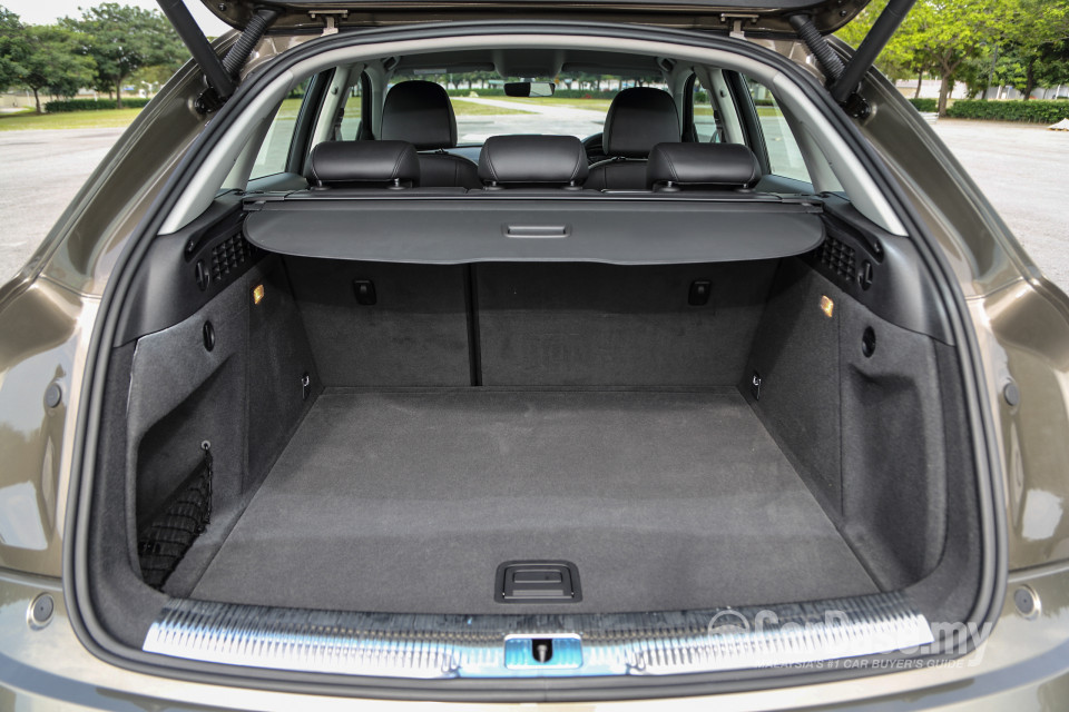 Audi Q3 8U Facelift (2015) Interior