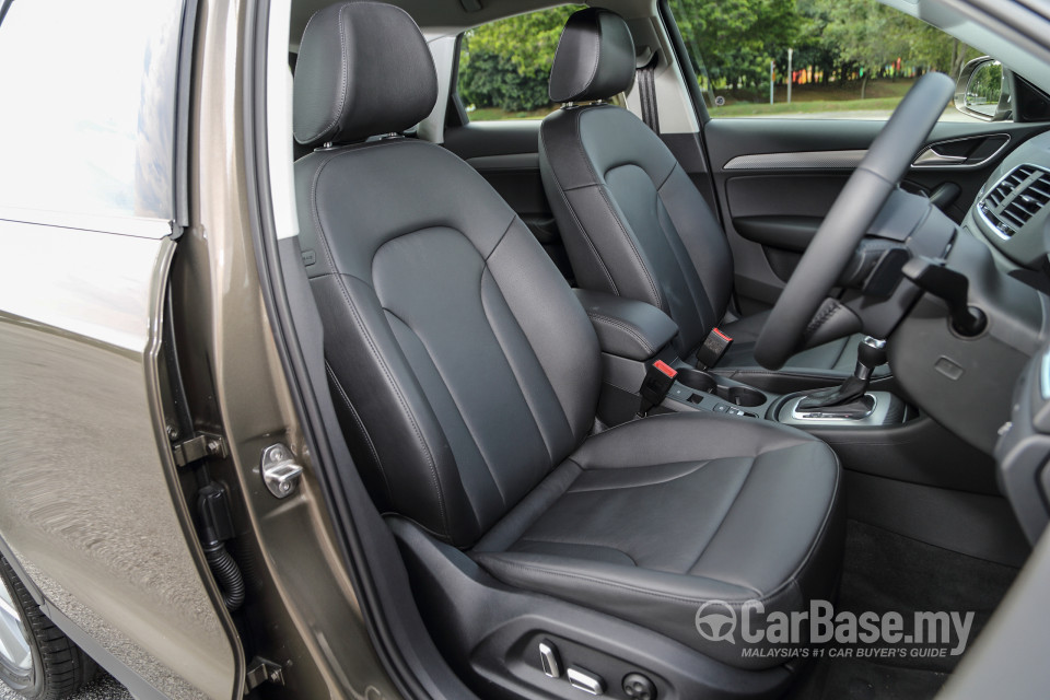 Audi Q3 8U Facelift (2015) Interior