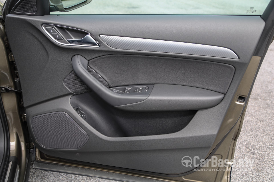 Audi Q3 8U Facelift (2015) Interior