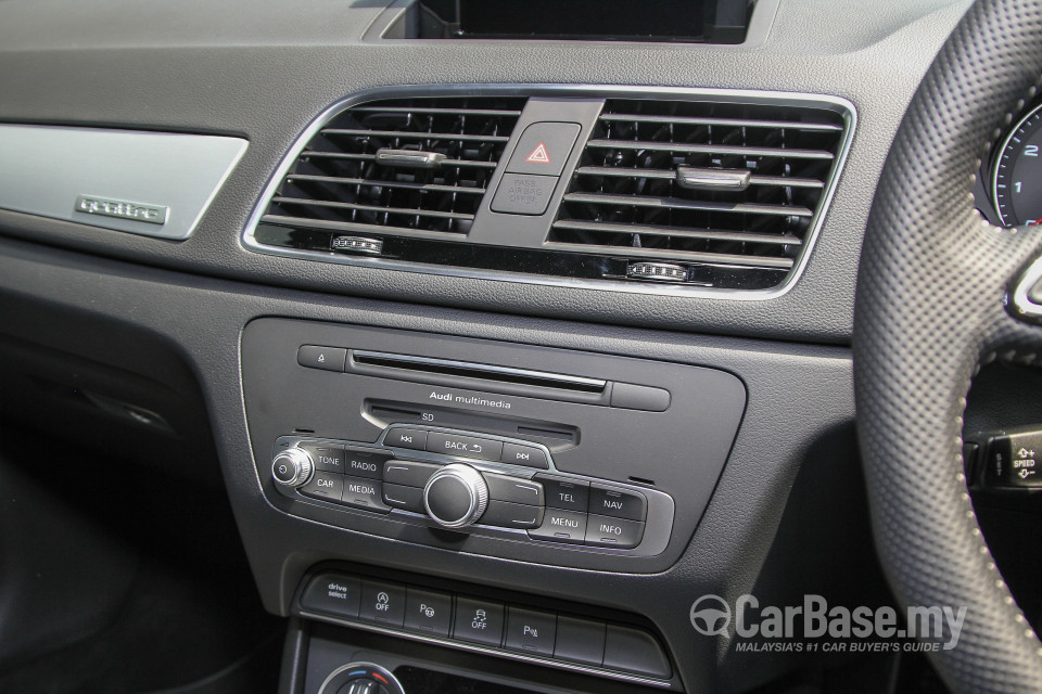 Audi Q3 8U Facelift (2015) Interior