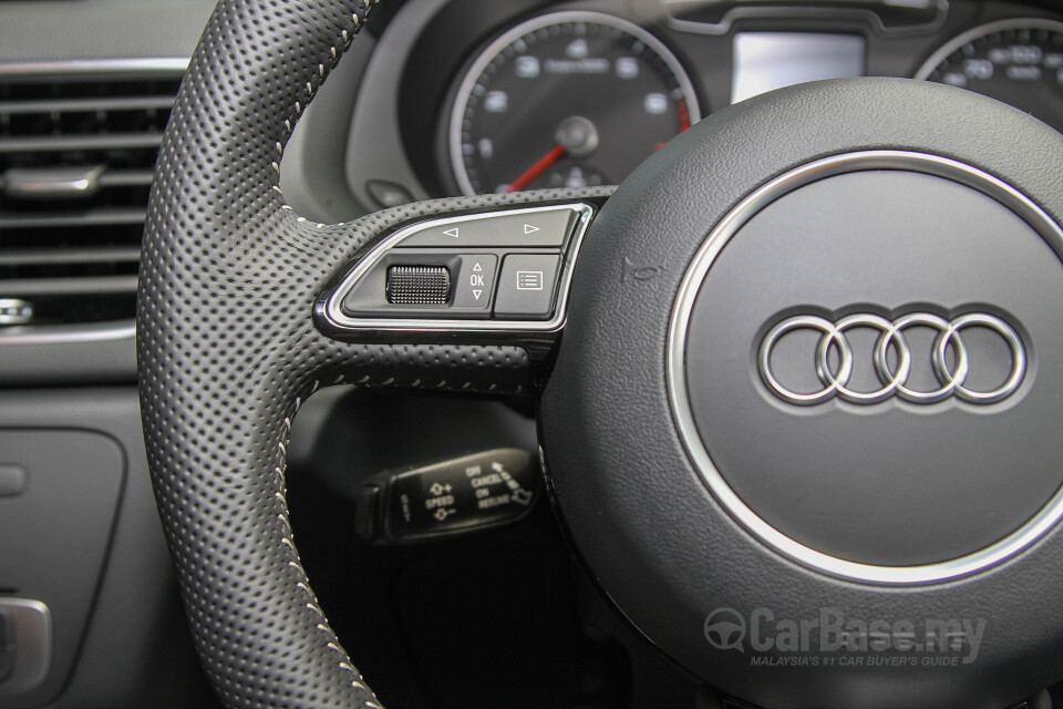 Audi A4 B9 (2016) Interior