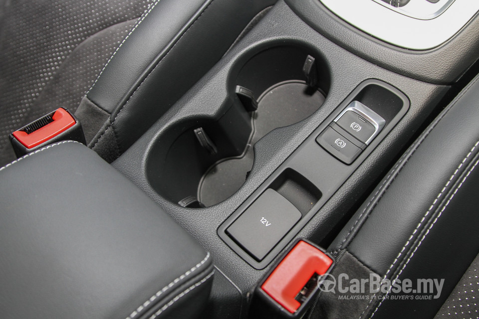 Audi Q3 8U Facelift (2015) Interior