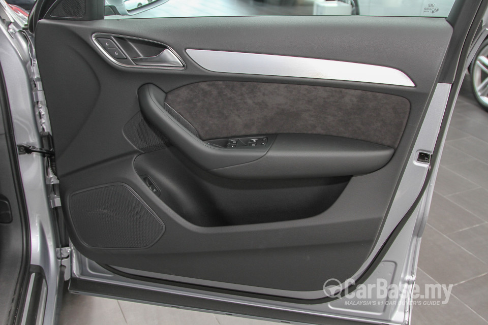 Audi Q3 8U Facelift (2015) Interior