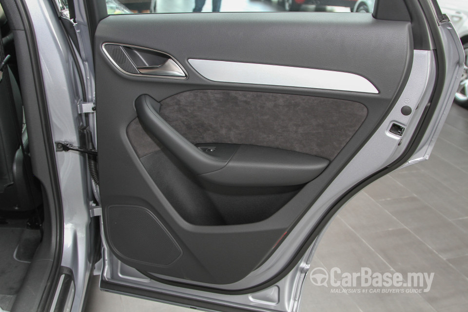 Audi Q3 8U Facelift (2015) Interior