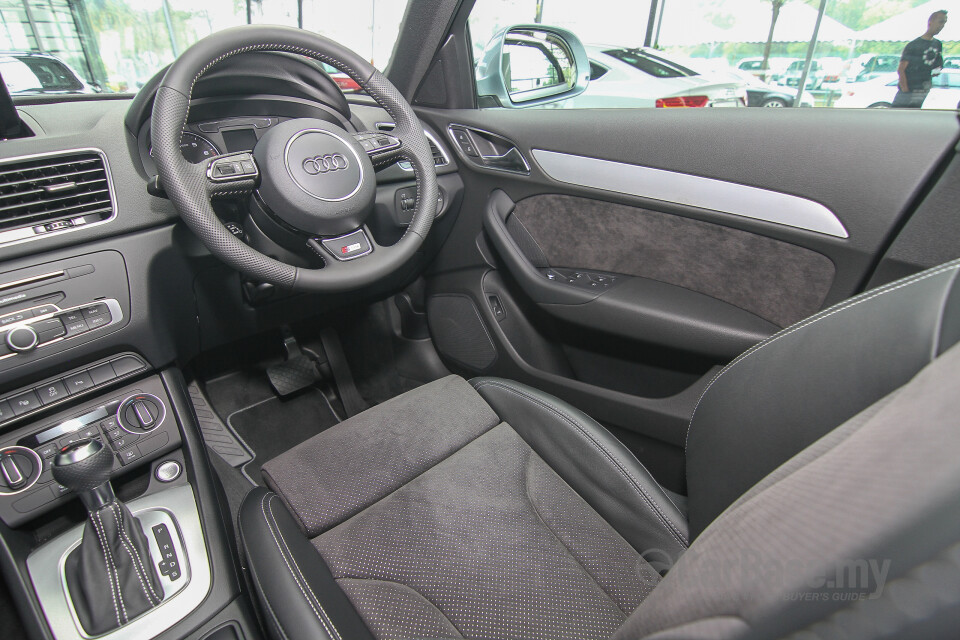 Mazda CX-9 Mk2 (2017) Interior