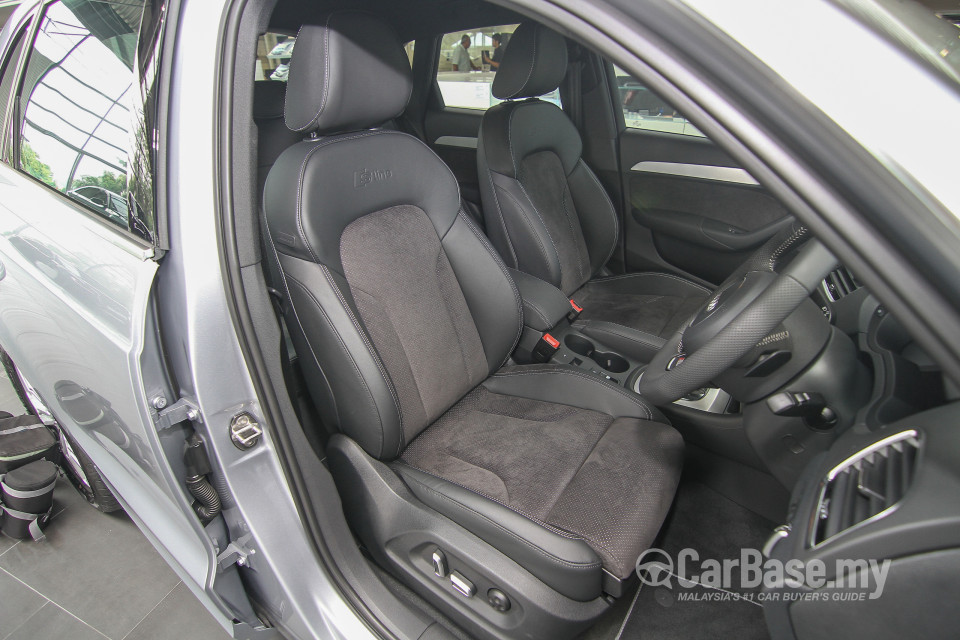 Audi Q3 8U Facelift (2015) Interior