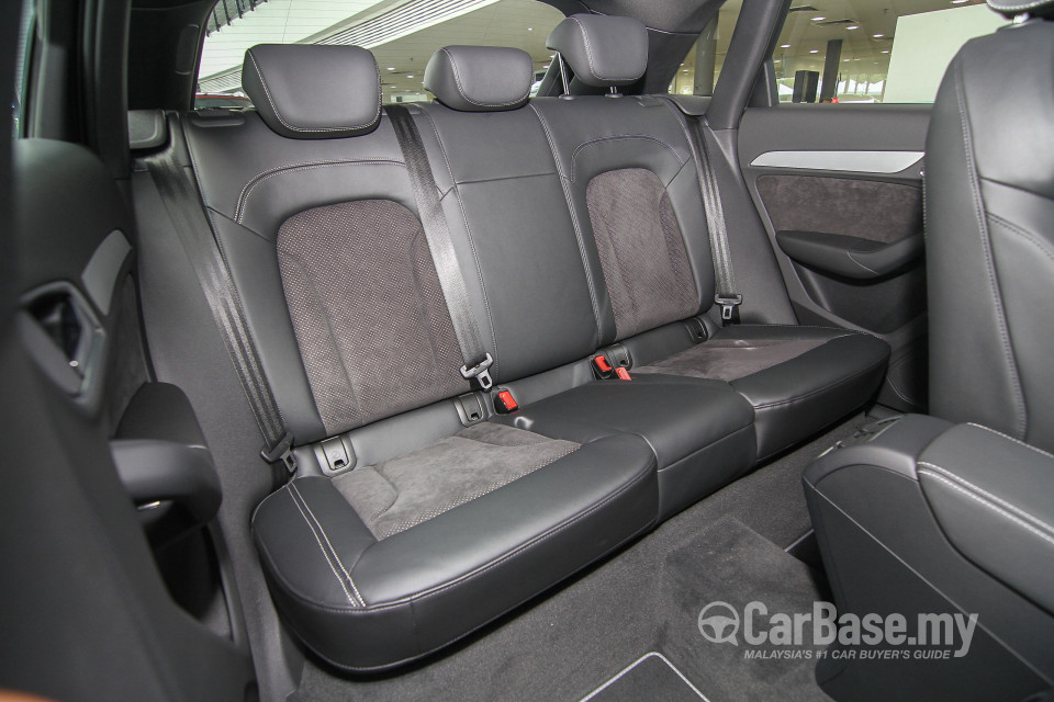 Audi Q3 8U Facelift (2015) Interior