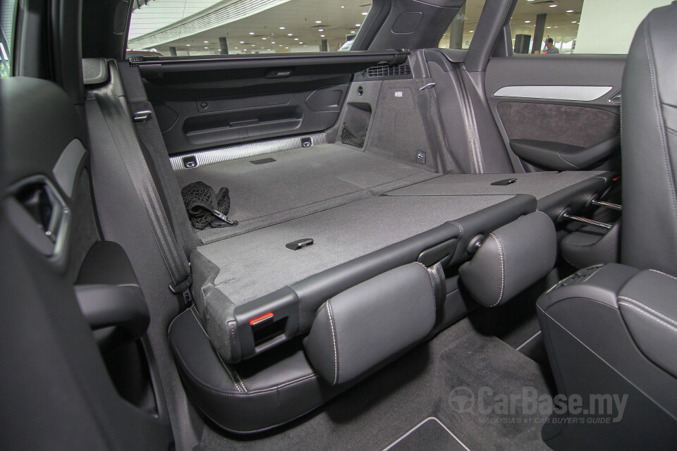 Toyota Fortuner AN160 (2016) Interior