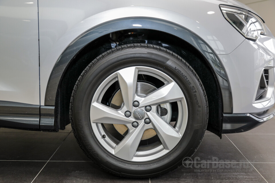 Audi Q3 F3 (2019) Exterior