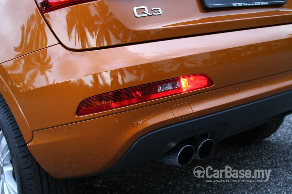 Audi Q3 8U (2012) Exterior