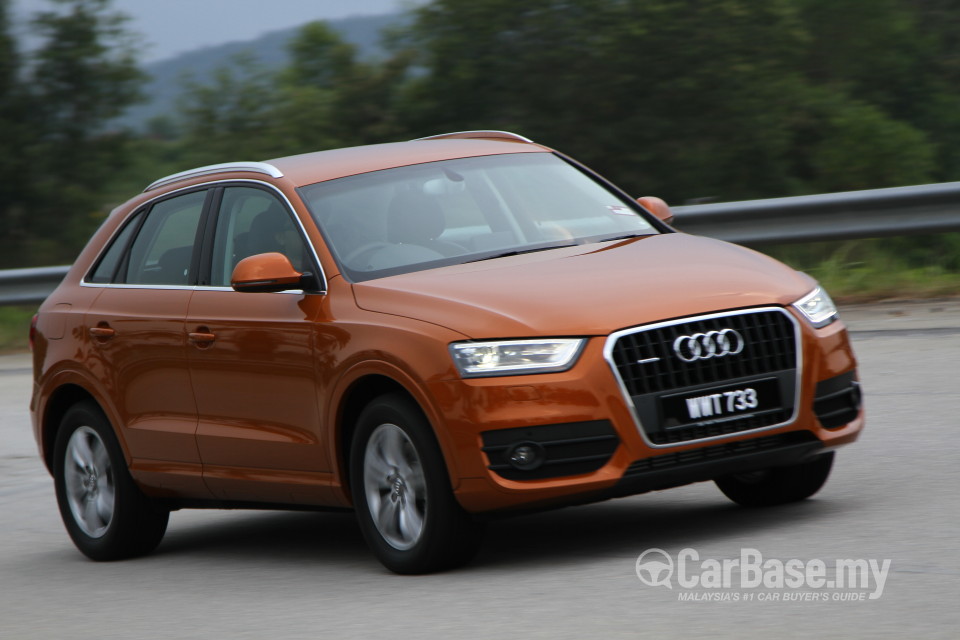 Audi Q3 8U (2012) Exterior