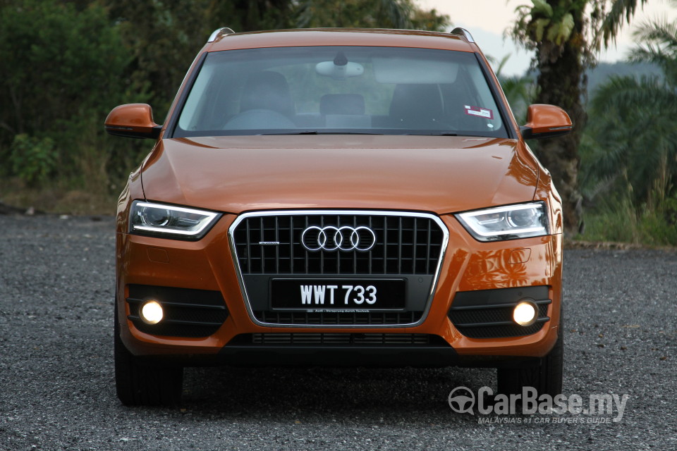 Audi Q3 8U (2012) Exterior