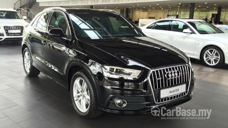 Audi Q3 8U (2012) Exterior