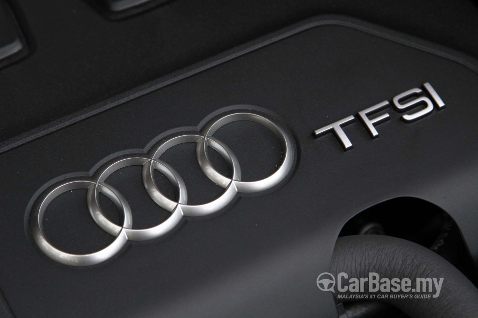 Audi Q3 8U (2012) Interior