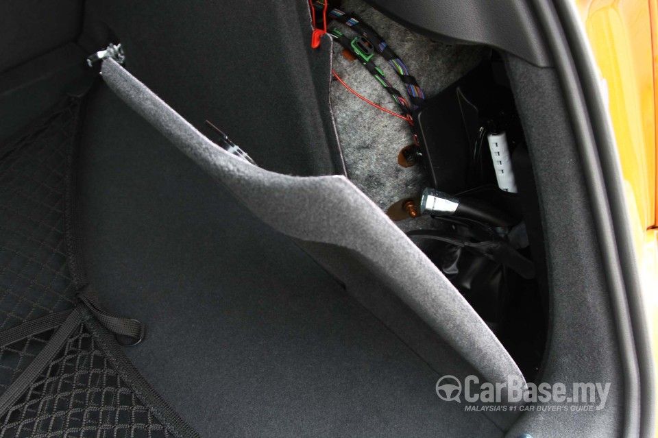 Audi Q3 8U (2012) Interior