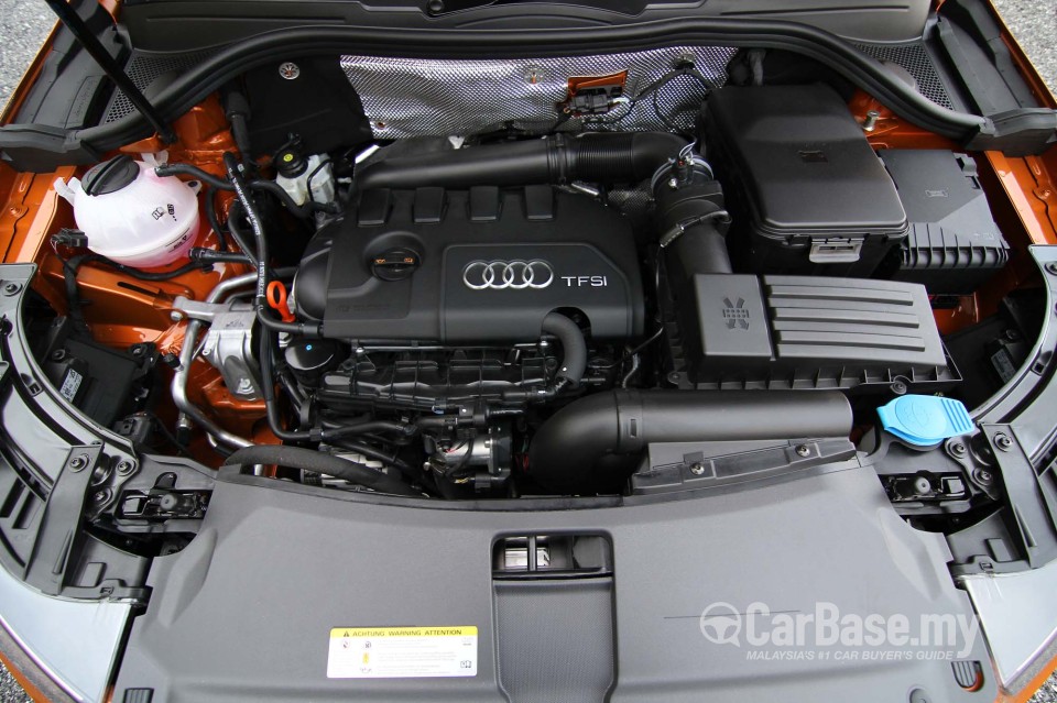 Audi Q3 8U (2012) Interior