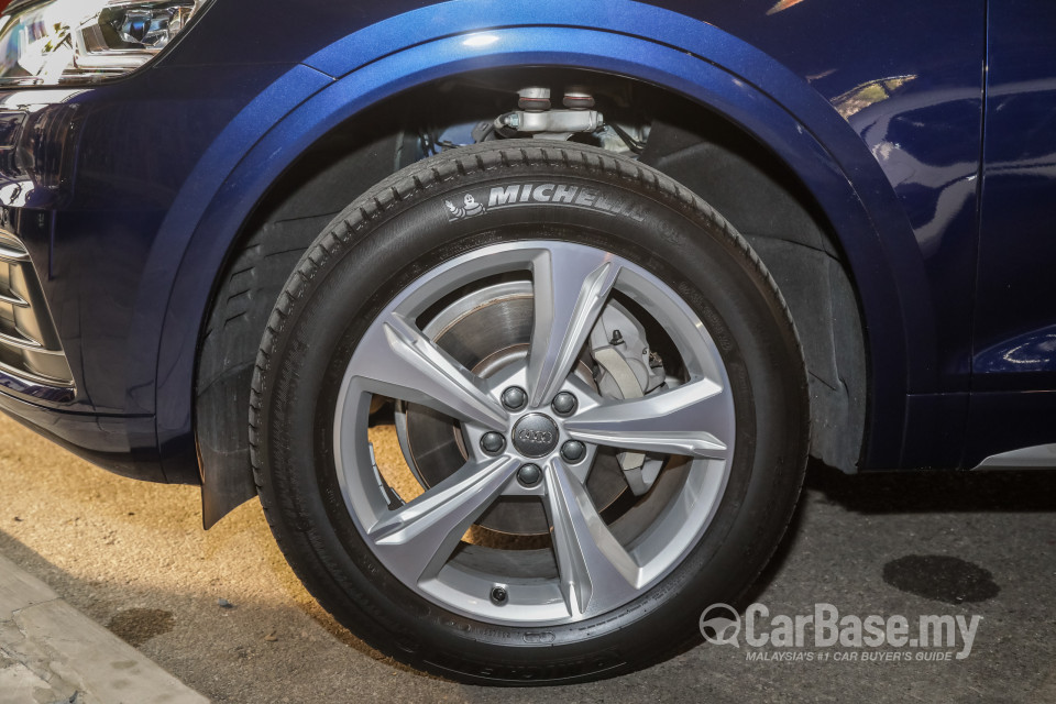 Audi Q5 FY (2019) Exterior