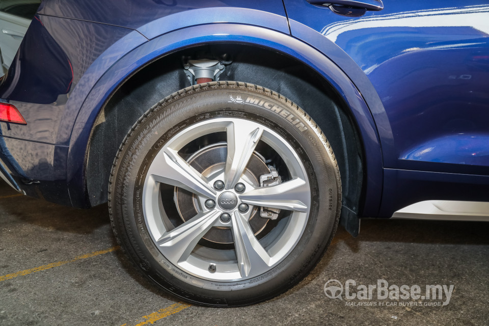 Audi Q5 FY (2019) Exterior