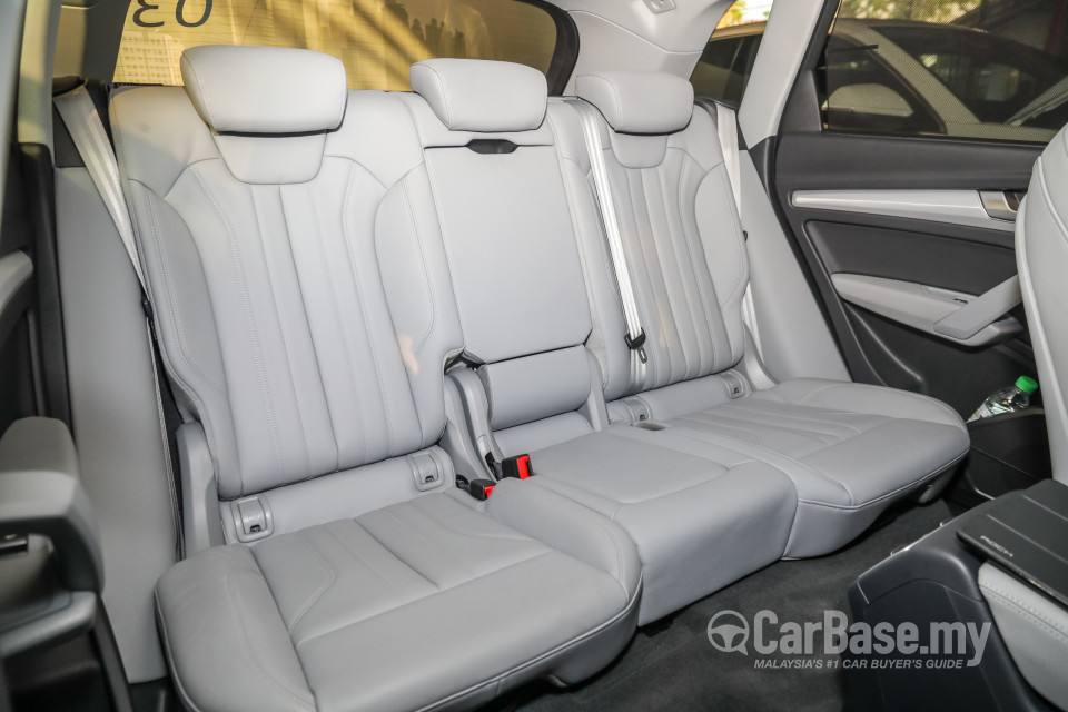 Audi Q5 FY (2019) Interior