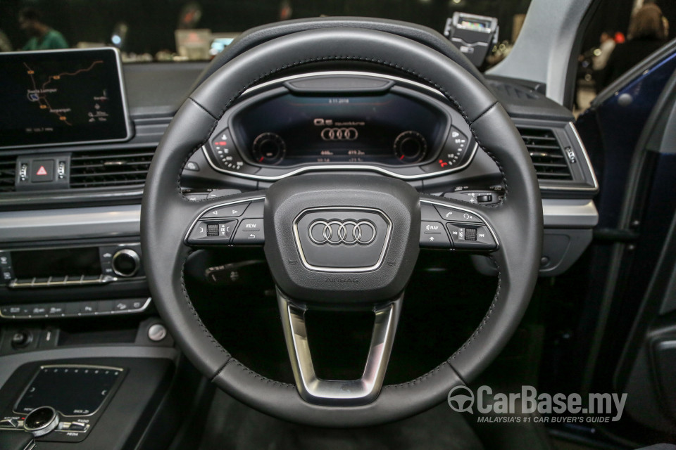 Audi Q5 FY (2019) Interior