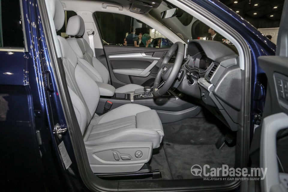 Audi Q5 FY (2019) Interior