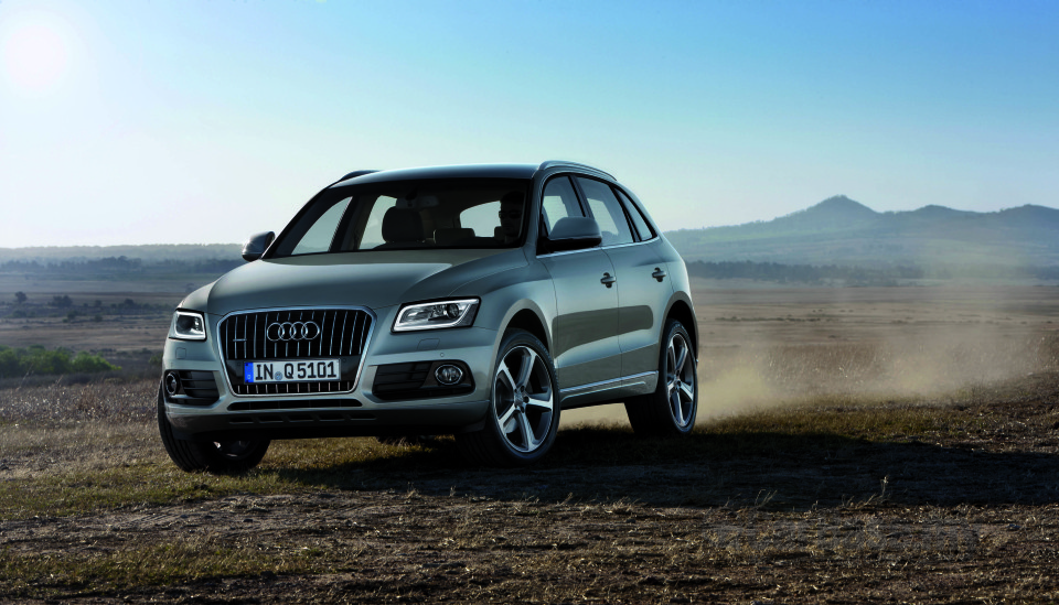 Audi Q5 8R Facelift (2012) Exterior