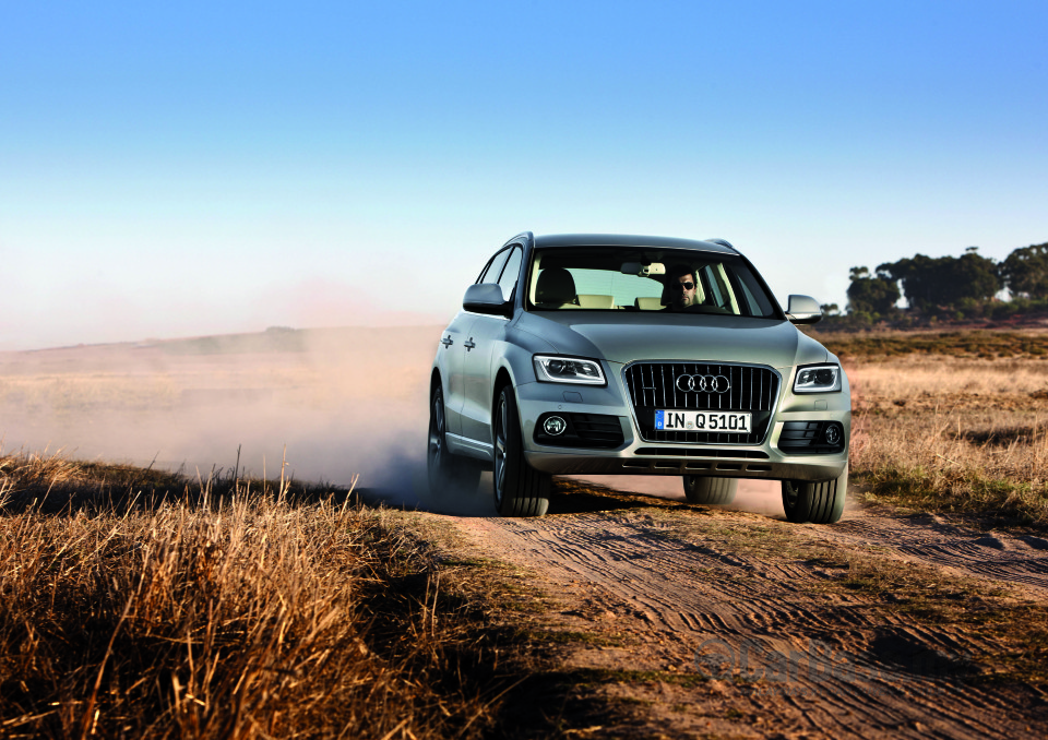 Audi Q5 8R Facelift (2012) Exterior