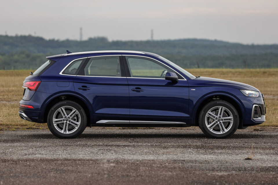 Audi Q5 FY Facelift (2021) Exterior